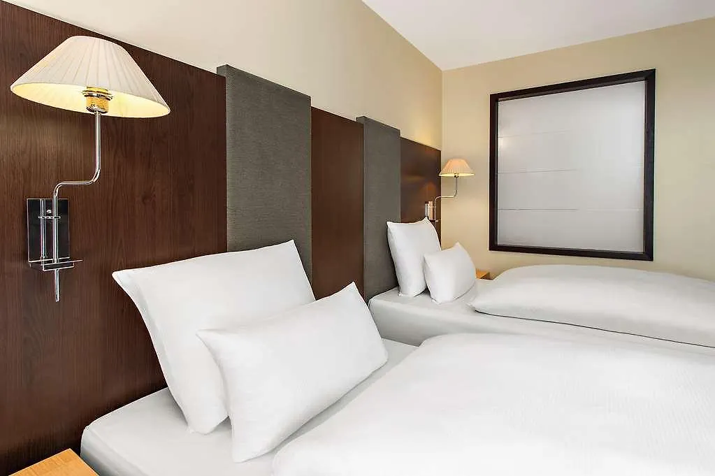 Hotel Nh Stuttgart Airport Filderstadt Deutschland